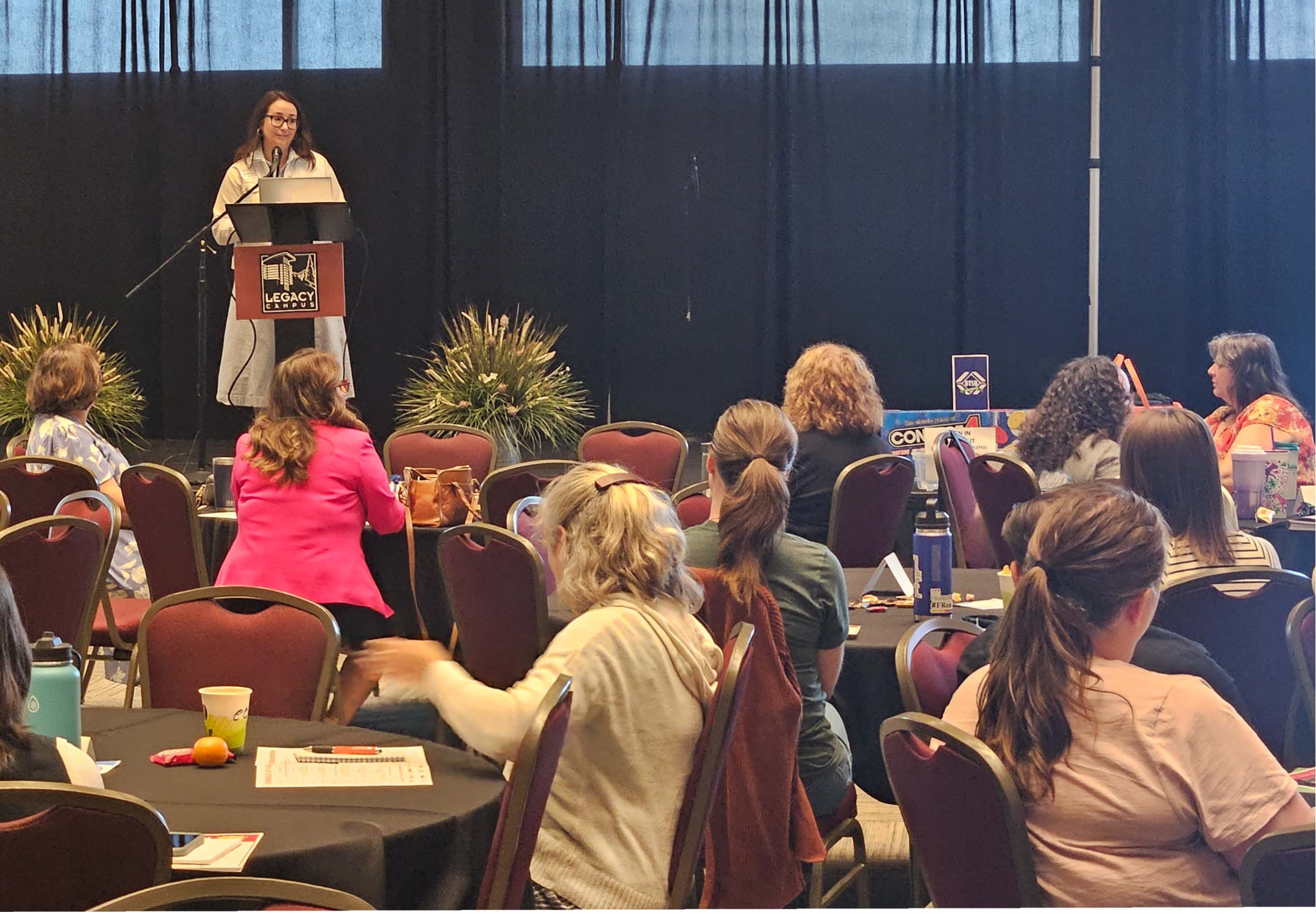 Assistant Commission of State Libraries Nicolle Davies talks to the crowd at the HEStL EDCon recently. 